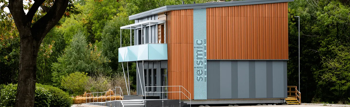 Modular Seismic Building at the BRE Science Park