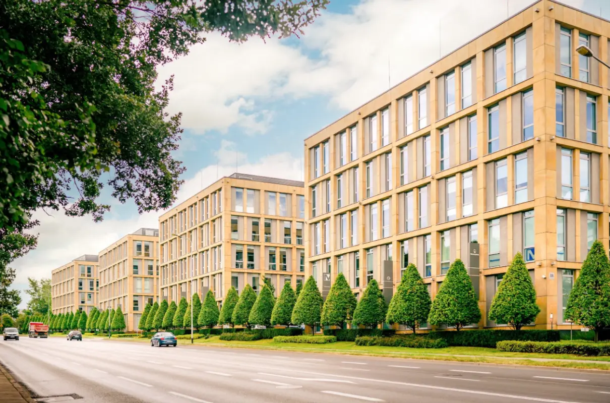V7 supports government-led decarbonization